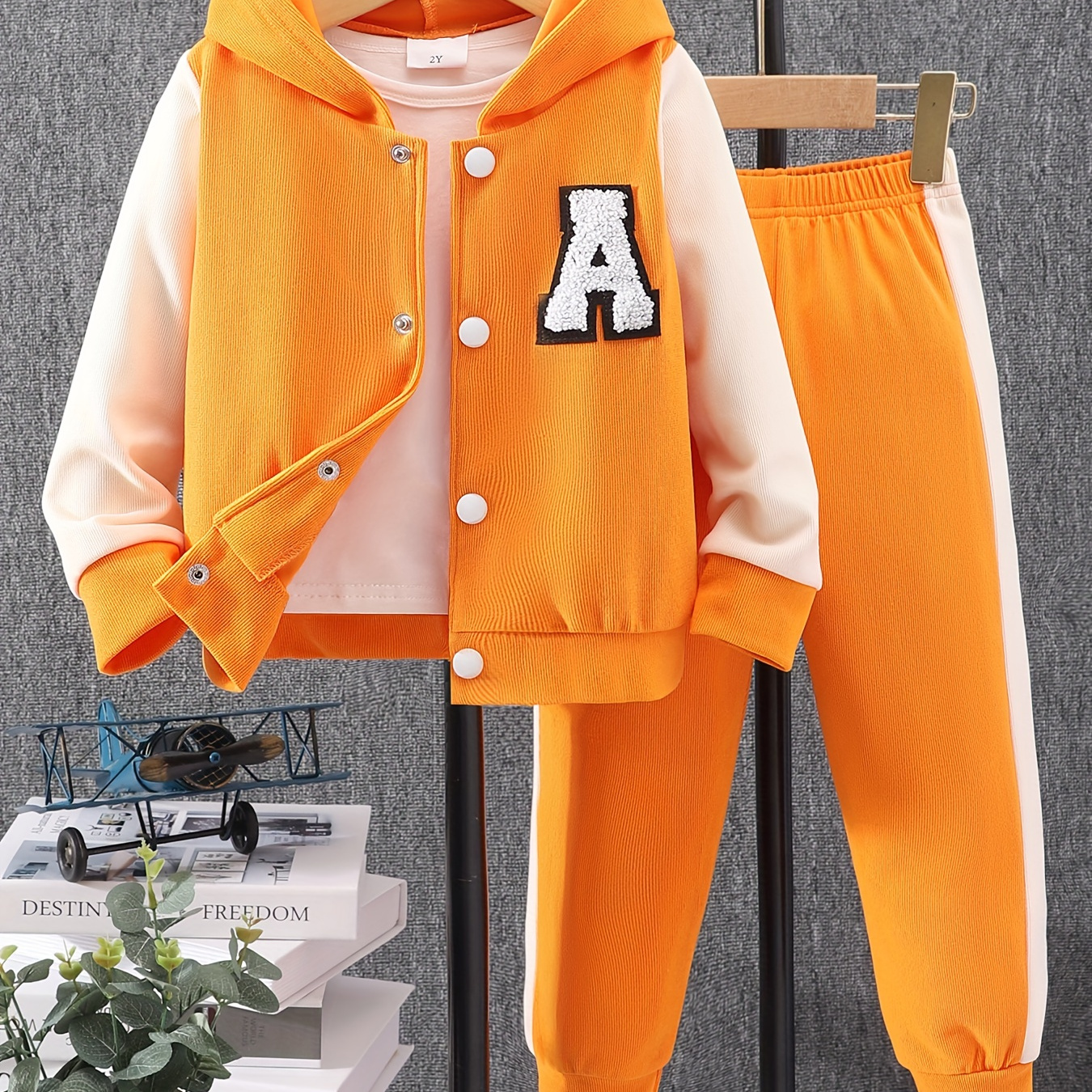 

Toddler Girl's Color Clash Outfit 2pcs, Hooded Varsity Jacket & Corduroy Sweatpants Set, Kid's Clothes For Spring Fall