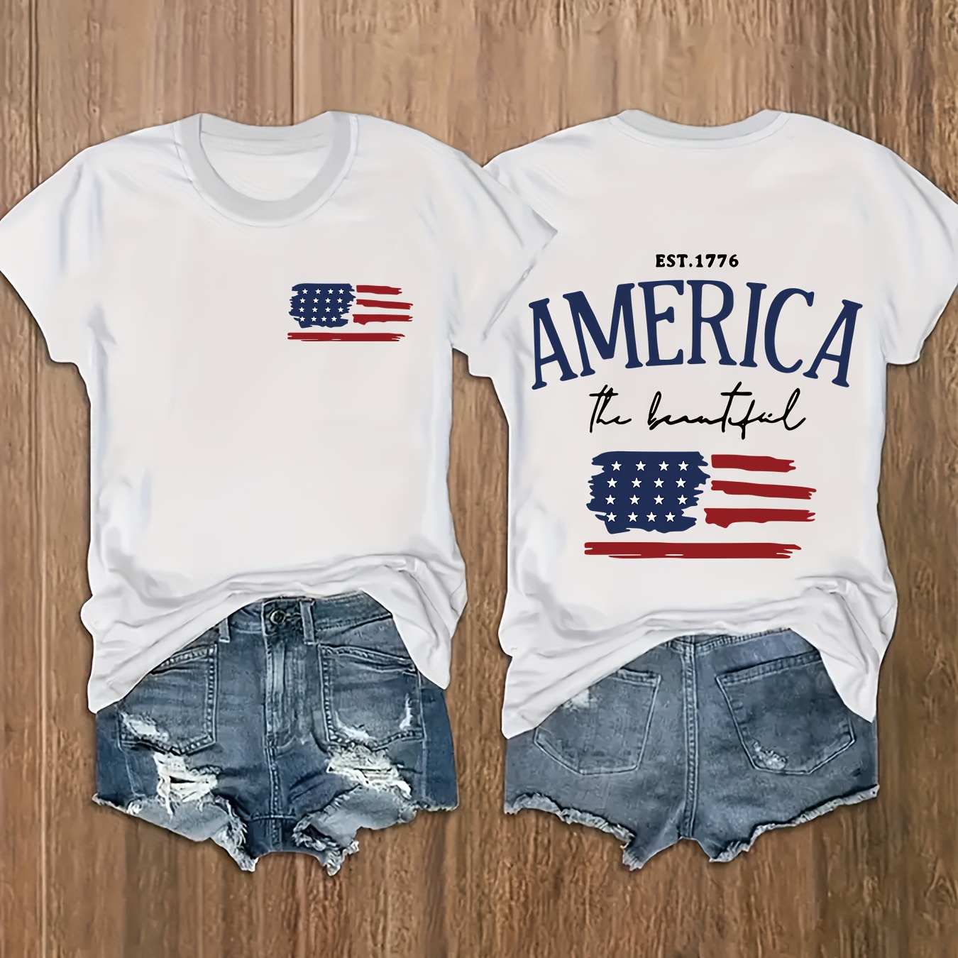 

Plus Size Independence Day Flag Print T-shirt, Casual Short Sleeve Crew Neck Top For Spring & Summer, Women's Plus Size Clothing