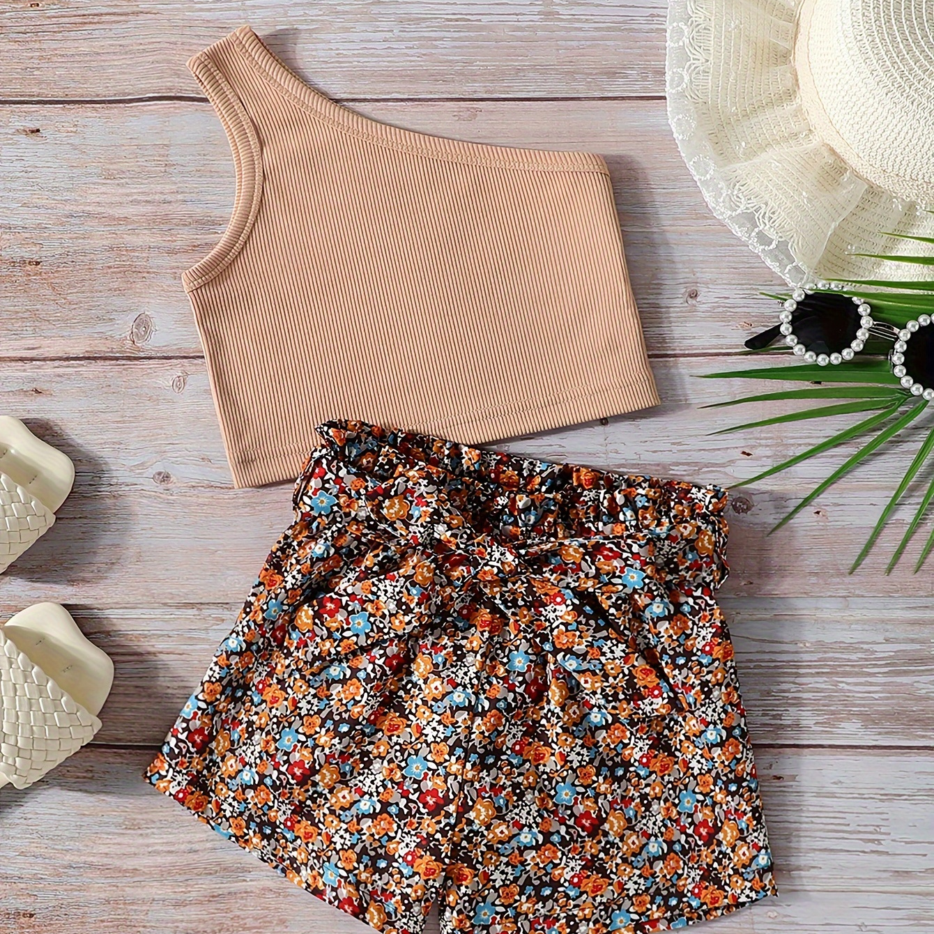 

Girl's 2pcs, 1 Shoulder Top + Floral Shorts Set Casual 2-piece Summer Outfit