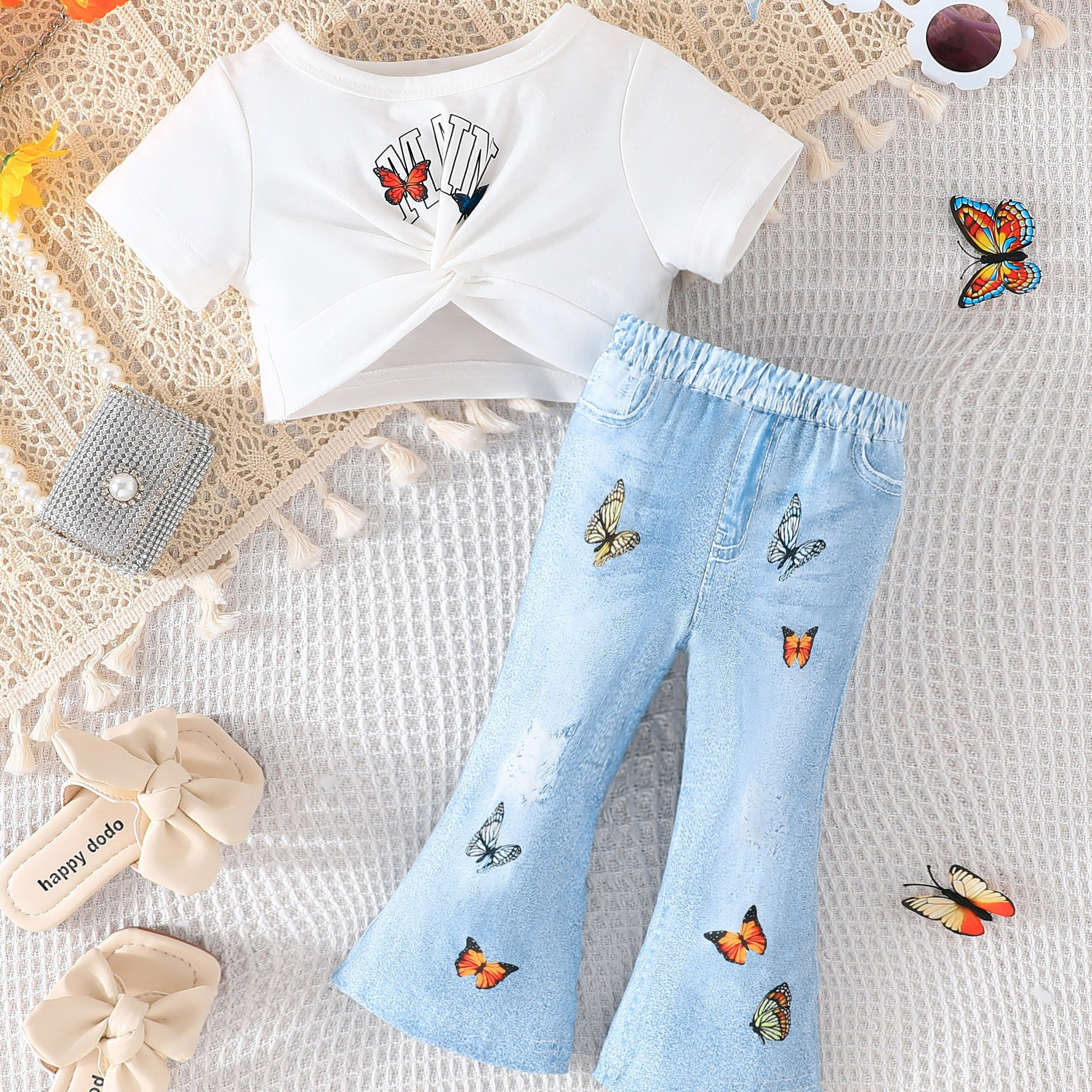 

Baby Toddler Girls Letter And Butterfly Print Button Crop Top + Denim Print Flared Pants 2pcs Casual Stylish Outfits