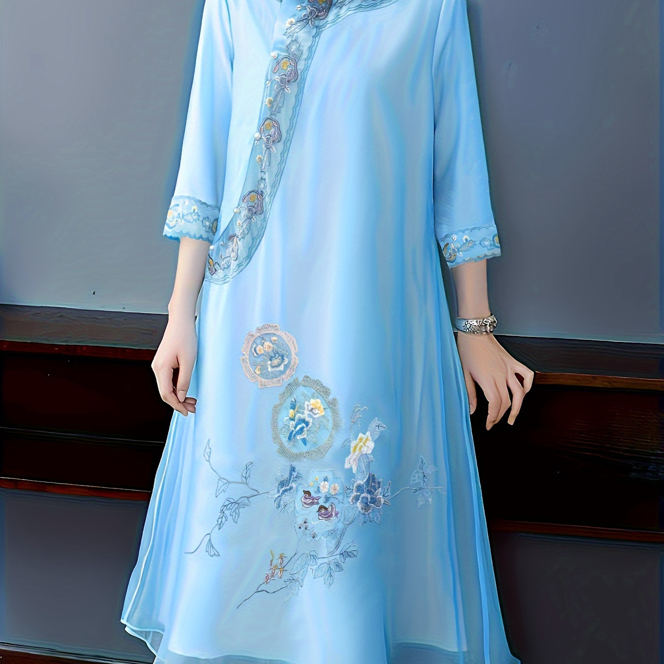 Chinese Vintage Cheongsam, Embroidery Half Sleeve Frog Button Mandarin Collar Dress, Women's Clothing