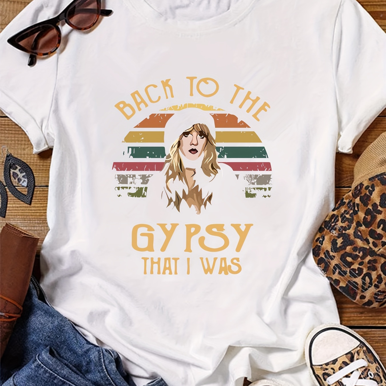 

Figure Print T-shirt, Short Sleeve Crew Neck Casual Top For Summer & Spring, Women's Clothing