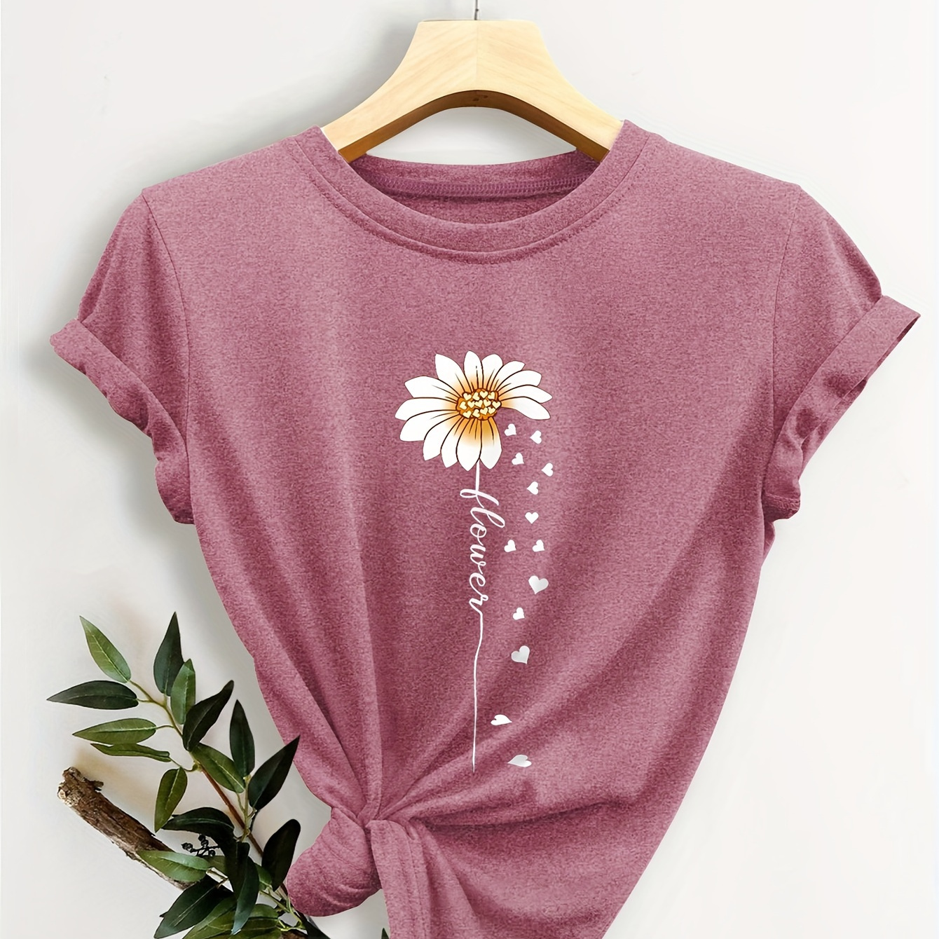 

Lovely Petal Flower Letter Print Graphic Fashion Tee, Retro Style Ladies Summer Casual Sports Style Top, Round Neck Short Sleeve T-shirt