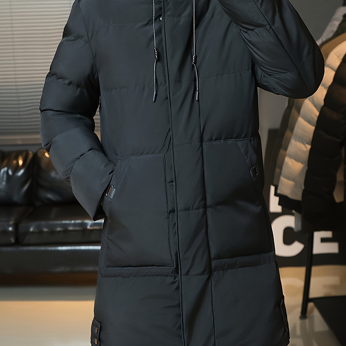 

Manteau d'hiver pour homme à manches longues avec capuche - Noir, en polyester, Fermeture à glissière, Poches, Style décontracté