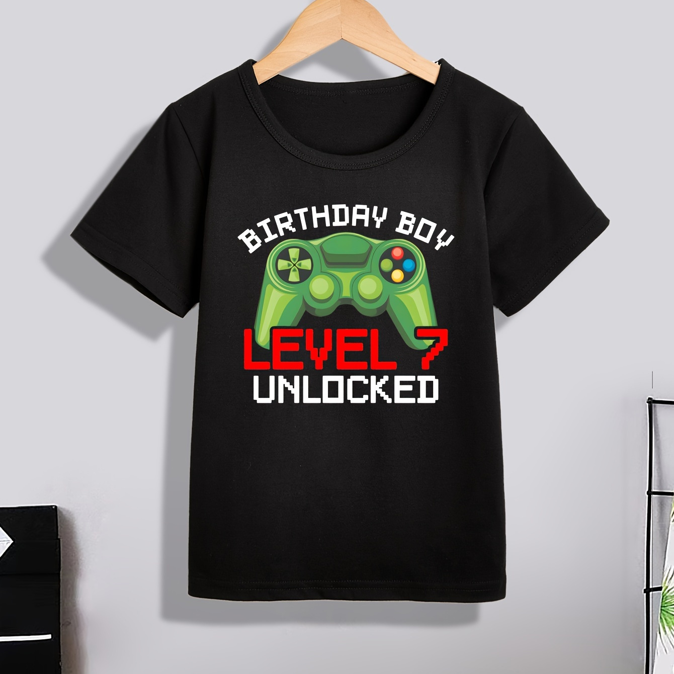 

Level 7 Unlocked 7th Birthday Print Boys Game Lover Creative T-shirt, Casual Lightweight Comfy Short Sleeve Crew Neck Tee Tops, Kids Clothings For Summer