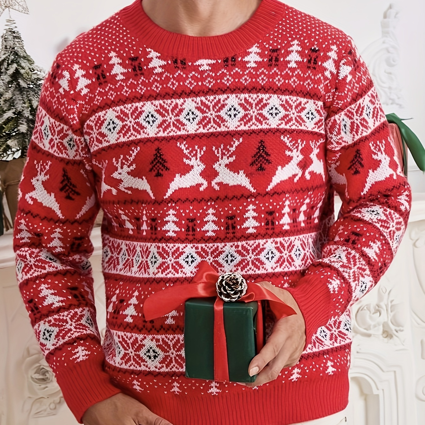 

European And Christmas Sweater Men's Round Neck Loose In Style Trendy Casual Couple Vintage Knitted Sweater