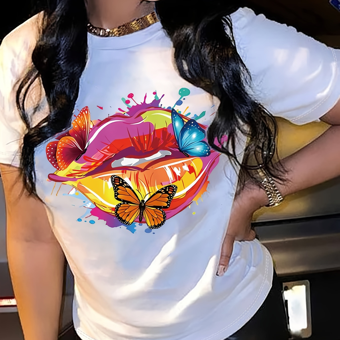 

Lip & Butterfly Print Crew Neck T-shirt, Casual Short Sleeve Top For Spring & Summer, Women's Clothing