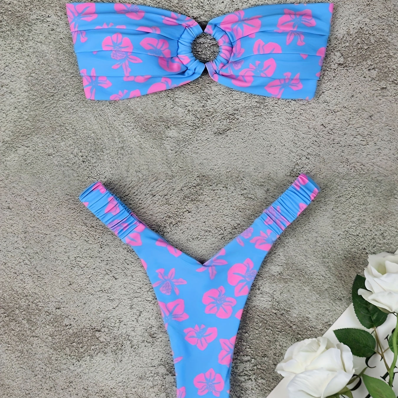 

Two-piece Bikini