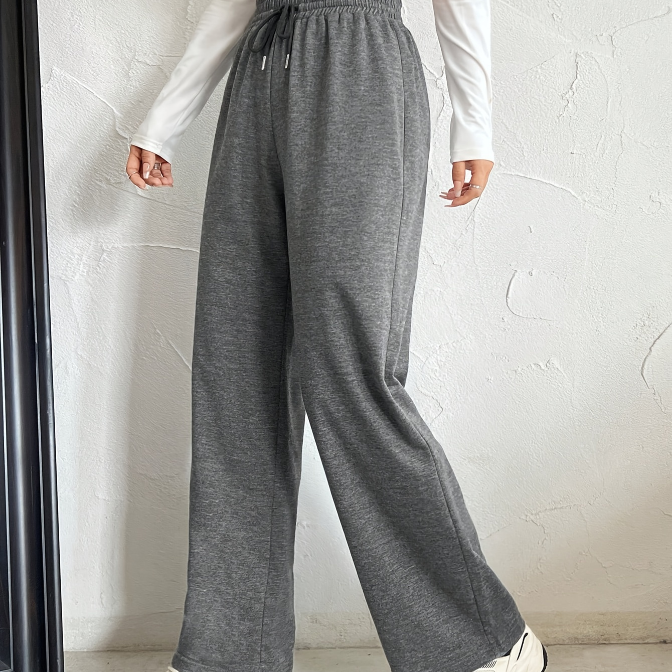 

Joggers Taille Haute pour Femmes avec Cordon - Pantalon de Survêtement Décontracté à Jambe Droite, Mélange de Polyester et Élasthanne, Lavable en Machine, pour