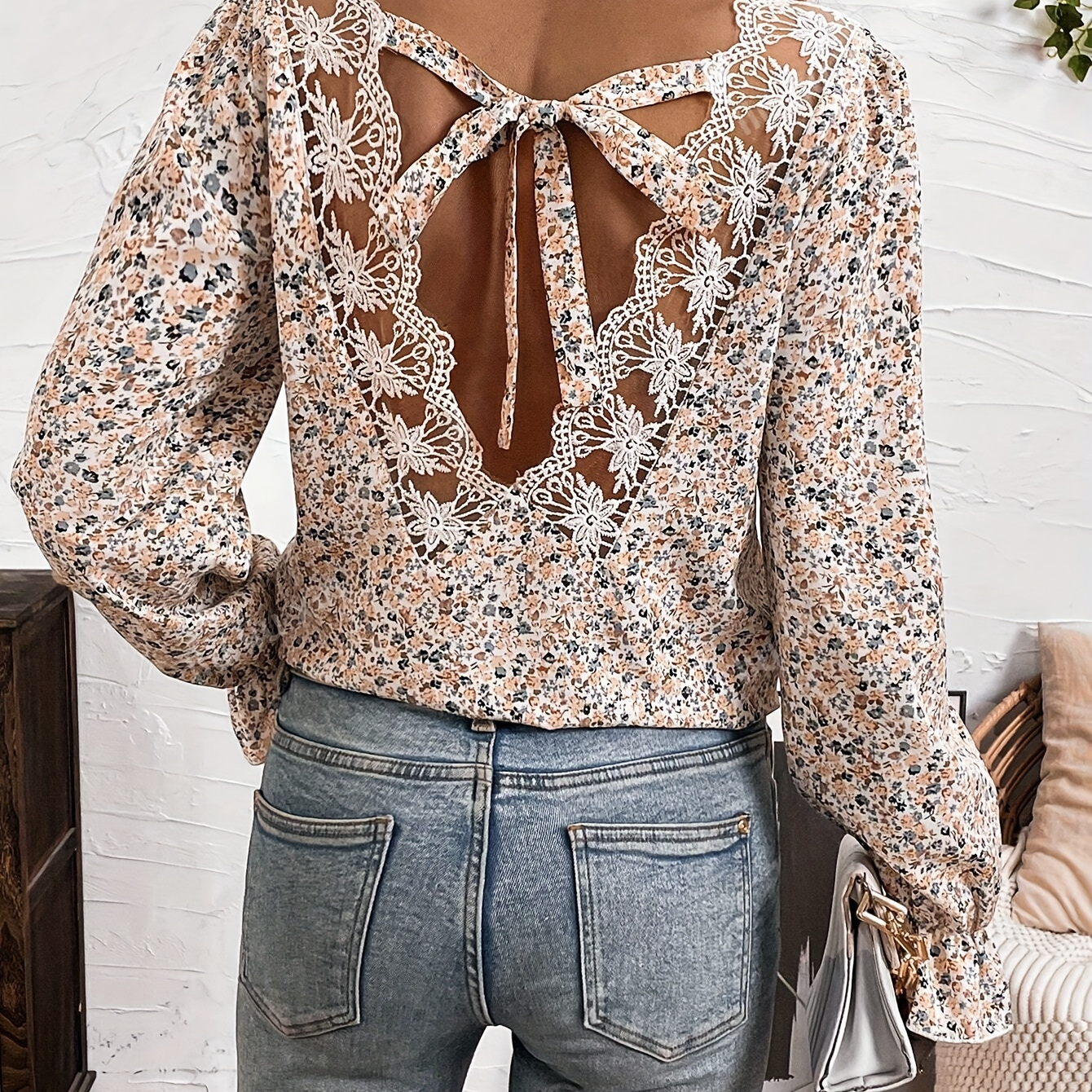 

Blouse à col en V à imprimé floral, blouse à manches longues à volants contrastées et dos nu en dentelle pour et , vêtements pour femmes