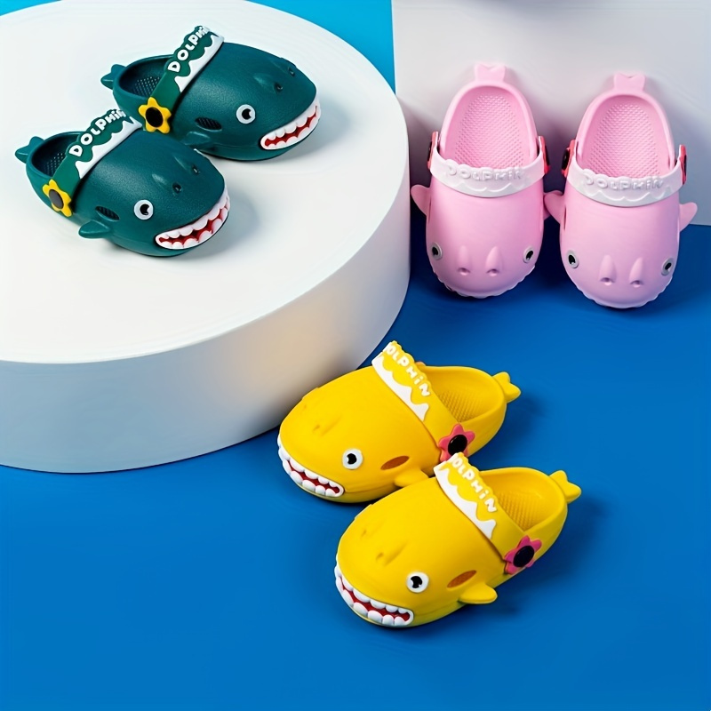 Toddler Boys And Girls Shark Shaped Clogs, Garden Shoes, Comfortable Lightweight Hollow Out Sandals, Spring And Summer