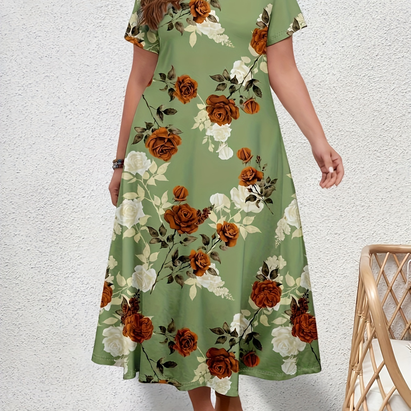 

Robe à imprimé floral grande taille, col en V, robe élégante à manches courtes pour le printemps et l'été, vêtements grande taille pour femmes