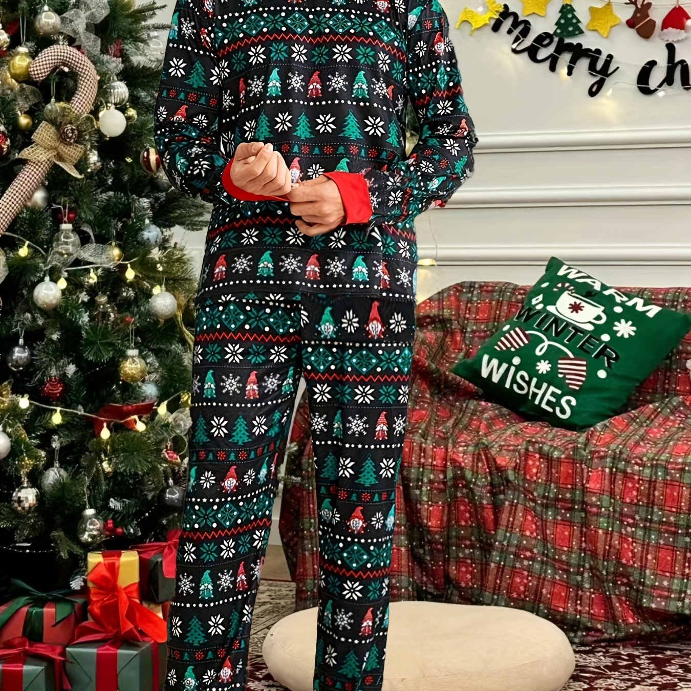 

Cozy Men's Christmas Pajama Set - Print, Long Sleeve & Pants, Warm Polyester For Fall/winter