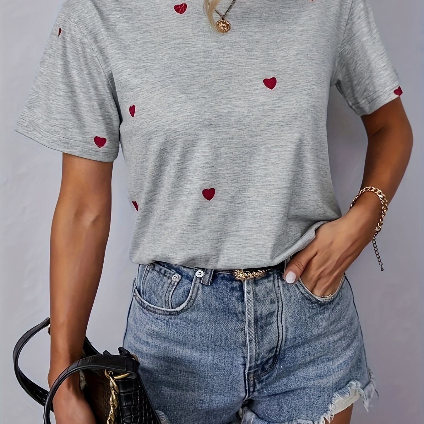 

Heart Print T-shirt, Casual Short Sleeve Crew Neck Top For Spring & Summer, Women's Clothing