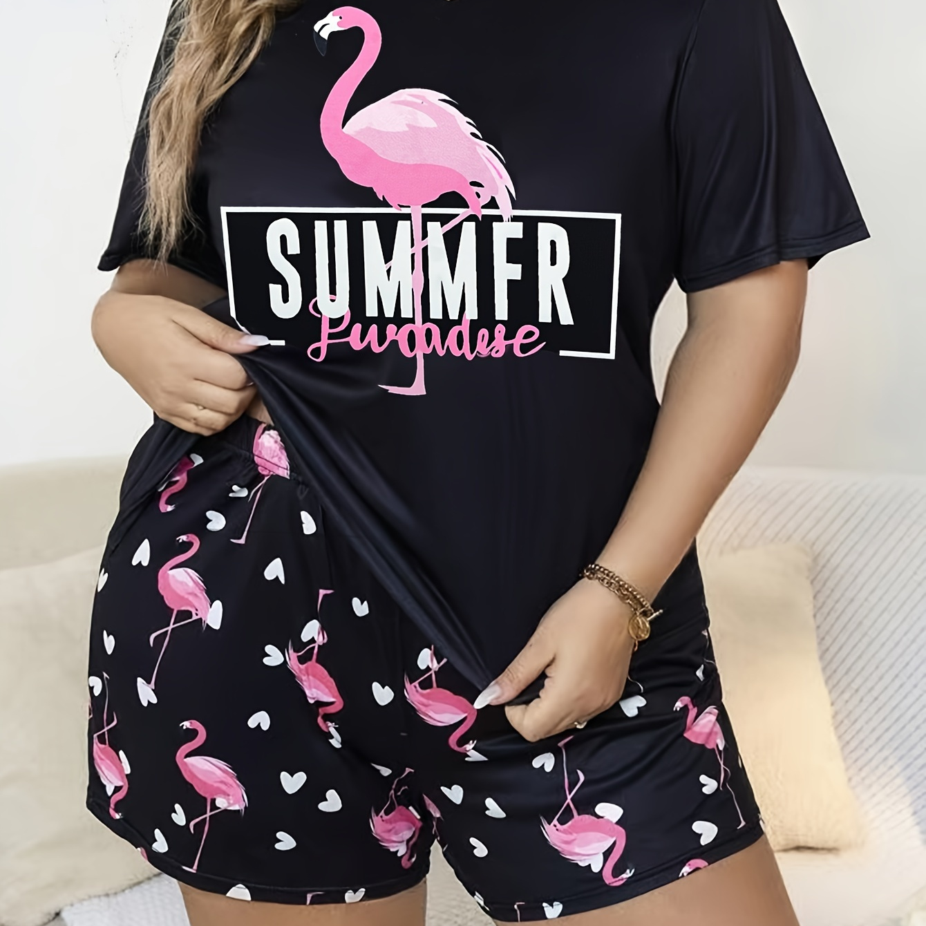 

Women's Casual Pajamas Set, Plus Size Flamingo & Letter Print Short Sleeve Top & Shorts Lounge 2 Piece Set