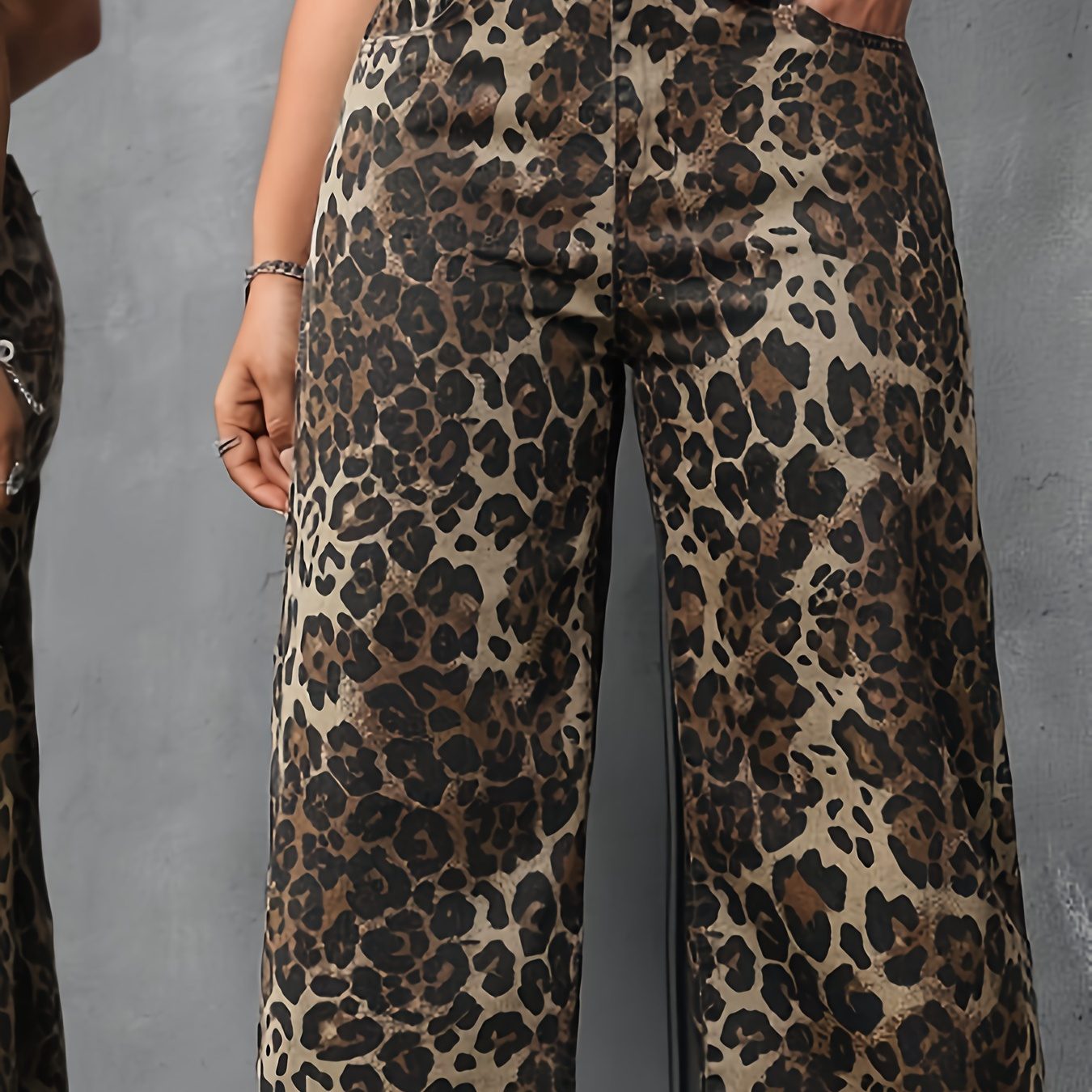 

1pc Vintage Leopard Print Straight Leg Denim For Women - Loose Fit, , Woven Cotton , Zipper Fly, Long Pants With Pockets, Casual Weekend Wear