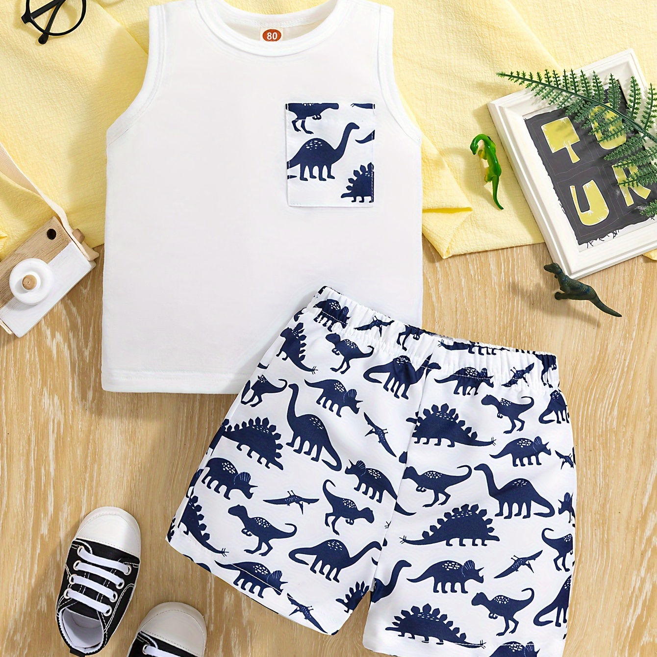 

Baby's Cartoon Dinosaur Print 2pcs Summer Casual Outfit, Pocket Patched Tank Top & Full Print Shorts Set, Toddler & Infant Boy's Clothes