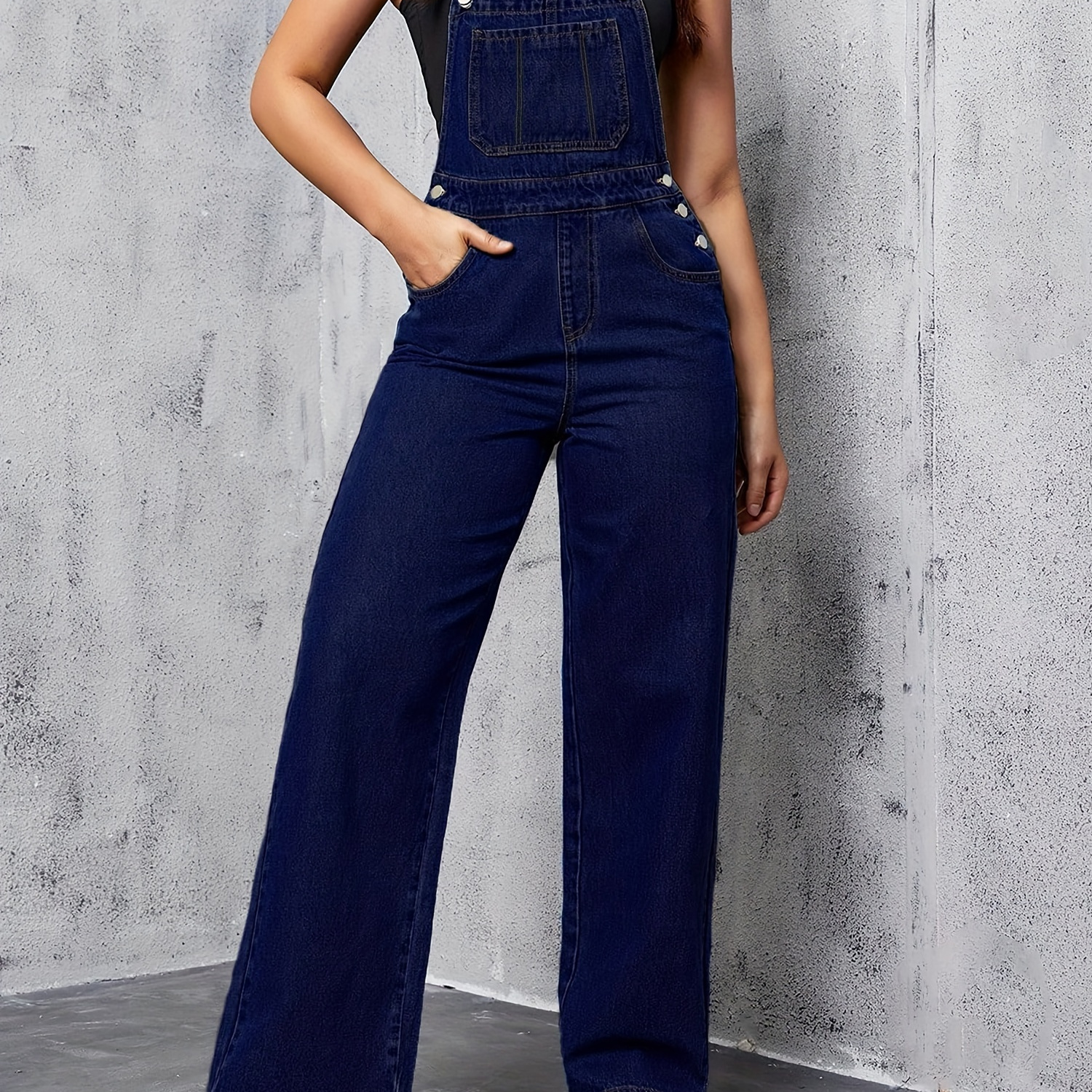 

Women's Casual Denim Overalls With Adjustable Straps, Loose Fit Denim Jumpsuits, Straight Cut Style