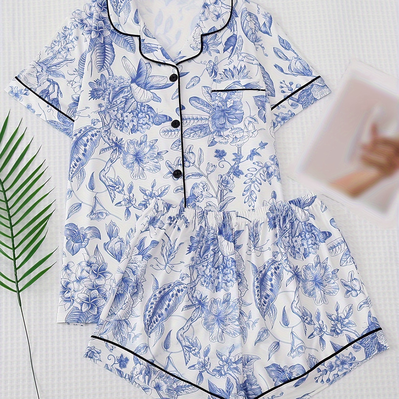 

Ensemble De Pyjama À Imprimé Floral, Haut À Revers Avec Boutons À Manches Courtes Et Short À Taille Élastique, Vêtements De Nuit Et Vêtements De Détente Pour Femmes