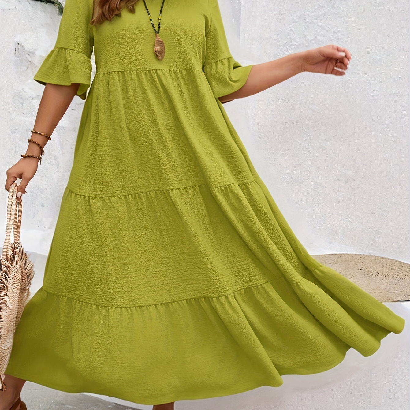 

Robe maxi unie grande taille, robe à manches cloche et col en V à volants, vêtements grande taille pour femmes