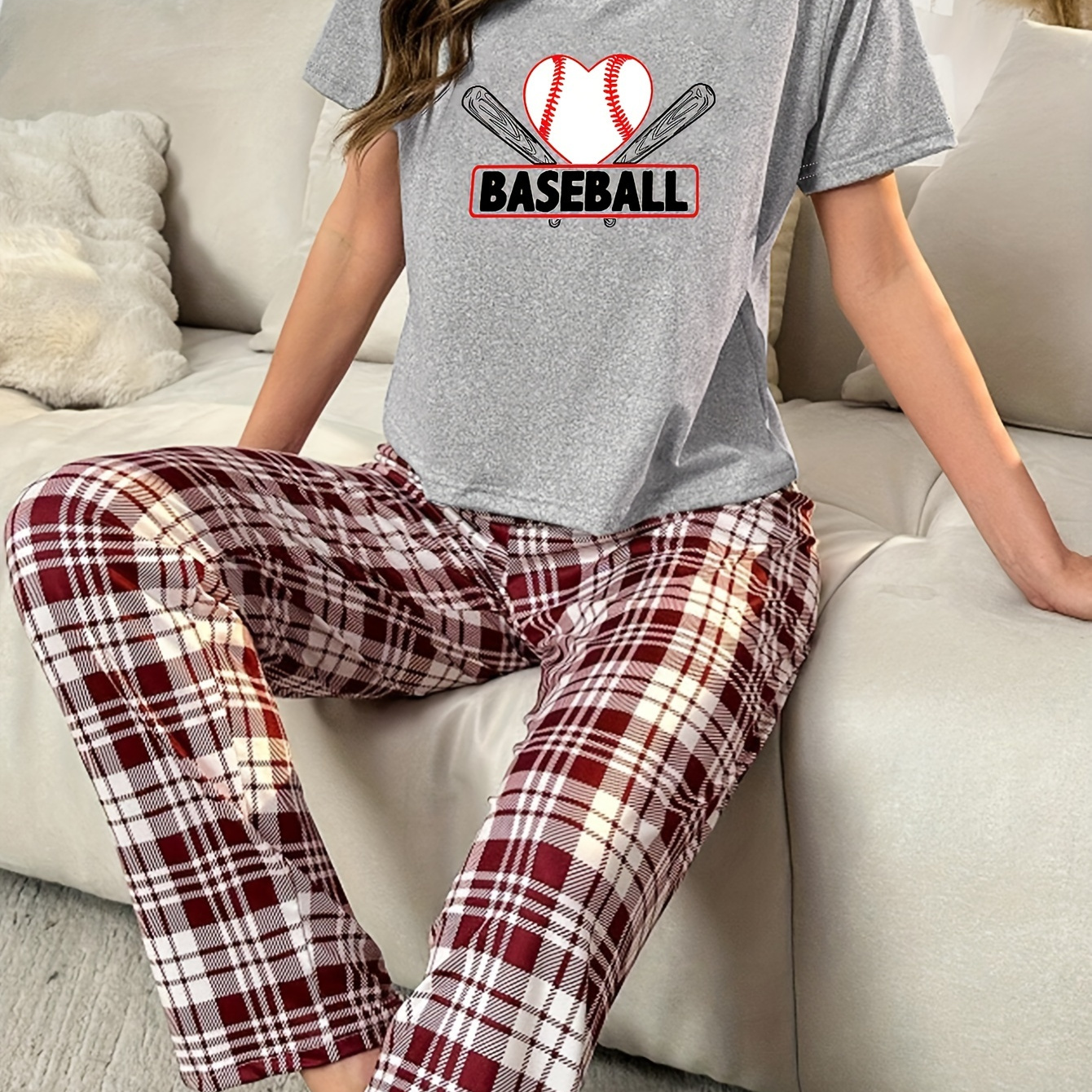 

Heart Baseball & Letter Print Pajama Set, Short Sleeve Round Neck Tee & Plaid Pants, Women's Sleepwear