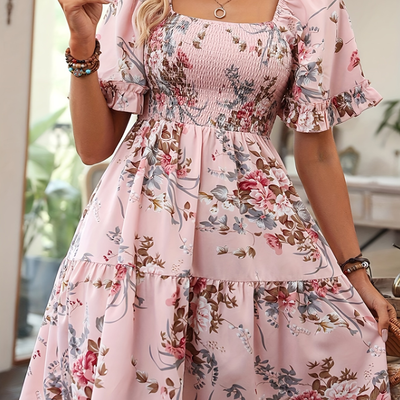 

Plus Size Floral Print Shirred Dress, Casual Square Neck Short Sleeve Tiered Dress, Women's Plus Size Clothing