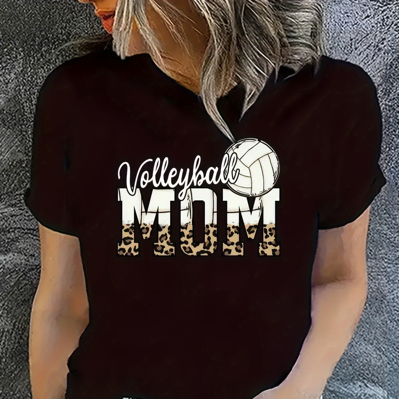 

Volleyball Mom Graphic Fashion Round Neck Sports Tee, Short Sleeve T-shirt Top, Women's Activewear