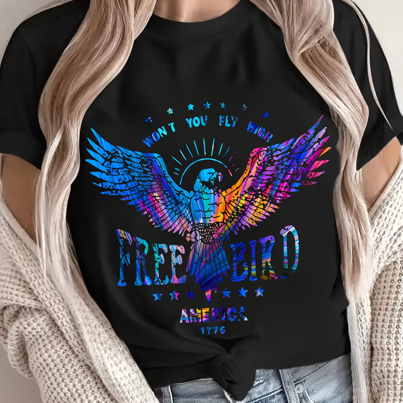 

Plus Size Colorful Eagle Print T-shirt, Casual Short Sleeve Top For Spring & Summer, Women's Plus Size Clothing