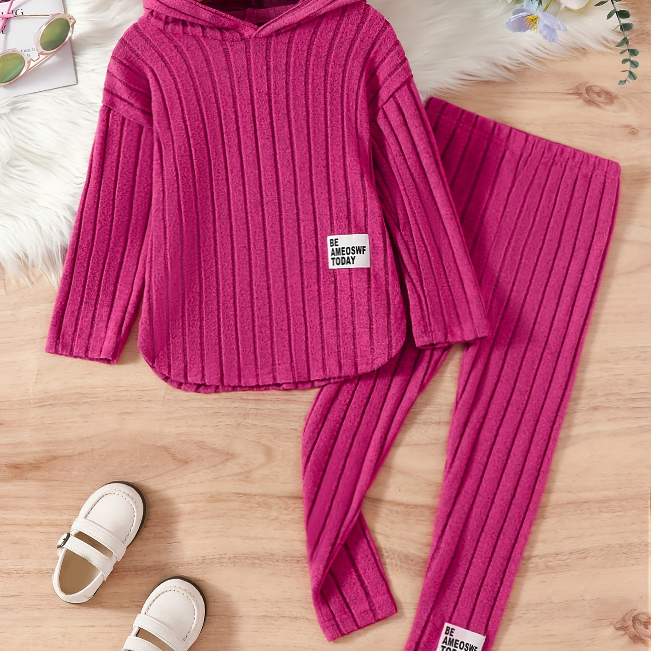

Girls Suit Spring And Autumn New Style Baby Girl Loose Hollow Hooded Top & Slim Trousers Two-piece Suit