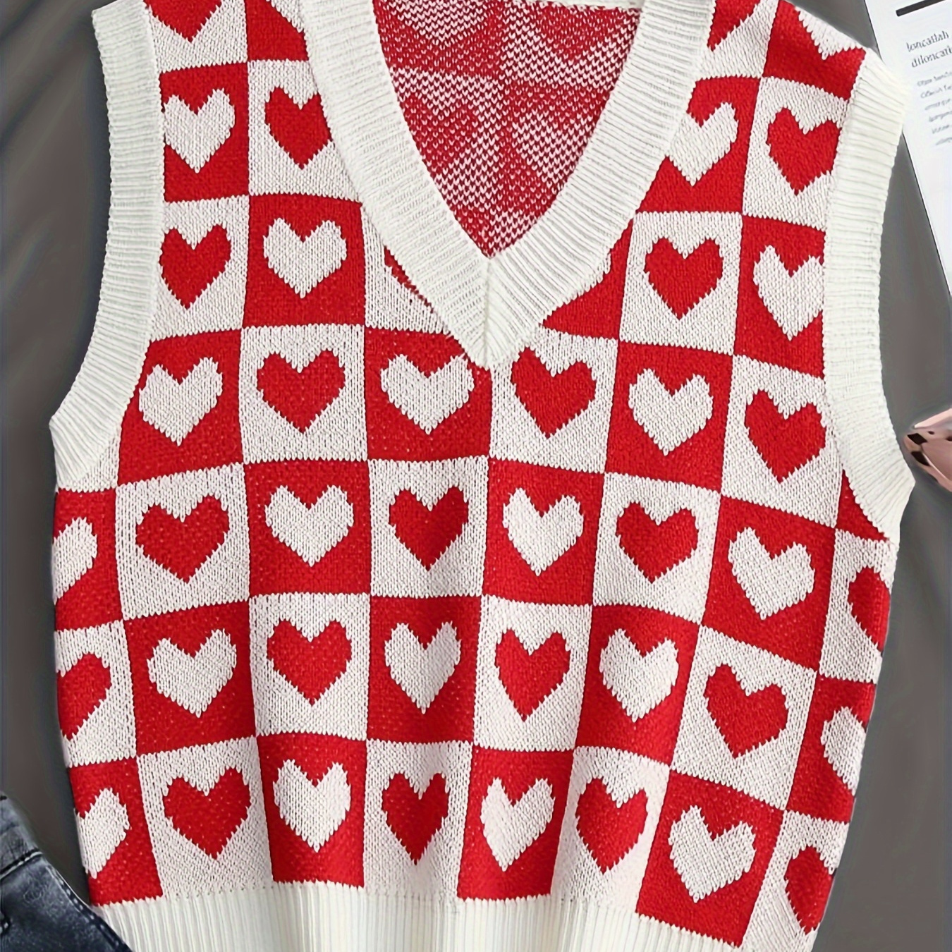 

Heart Print V Neck Sweater Vest, Casual Sleeveless Knit Tank Top, Women's Clothing