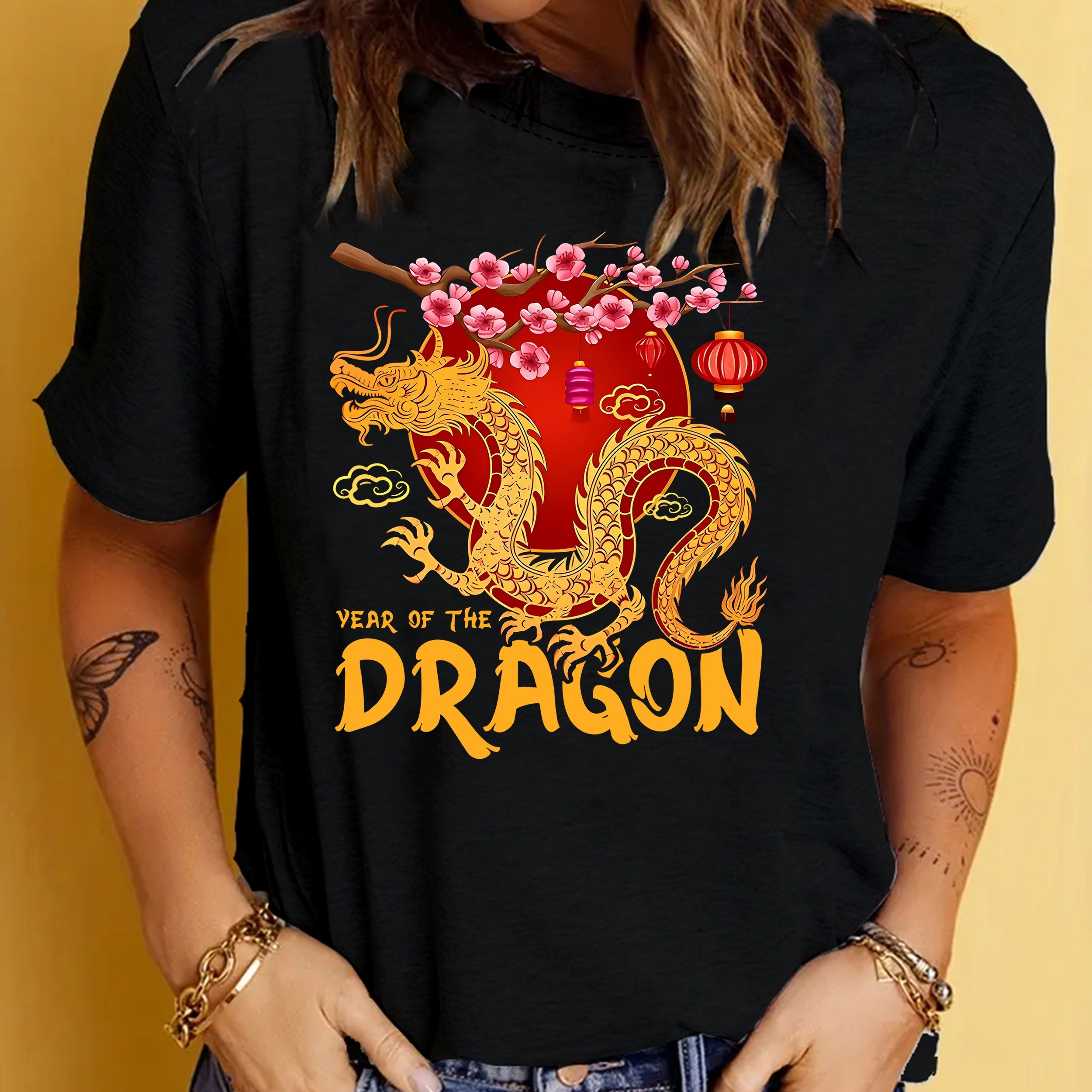 

New Year Dragon Print Crew Neck T-shirt, Casual Short Sleeve T-shirt For Spring & Summer, Women's Clothing