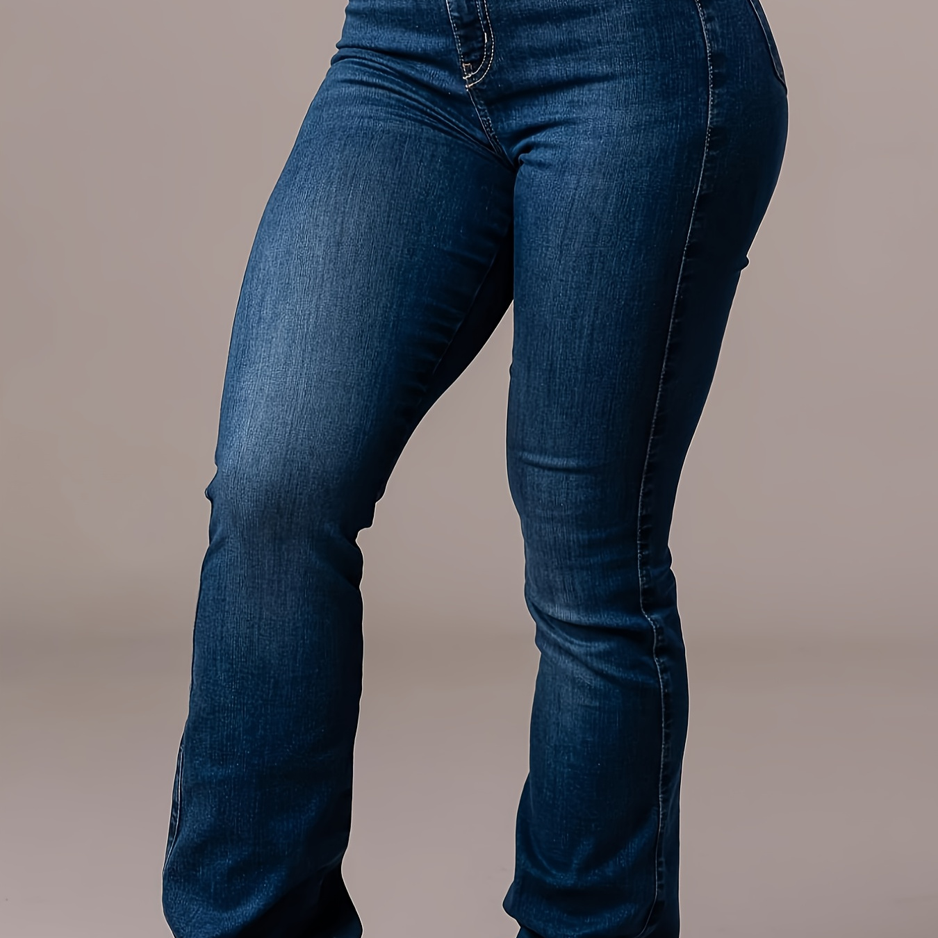 

Chic Washed ' With Side Flap Pockets - Fit, Stretch Denim For Casual Wear