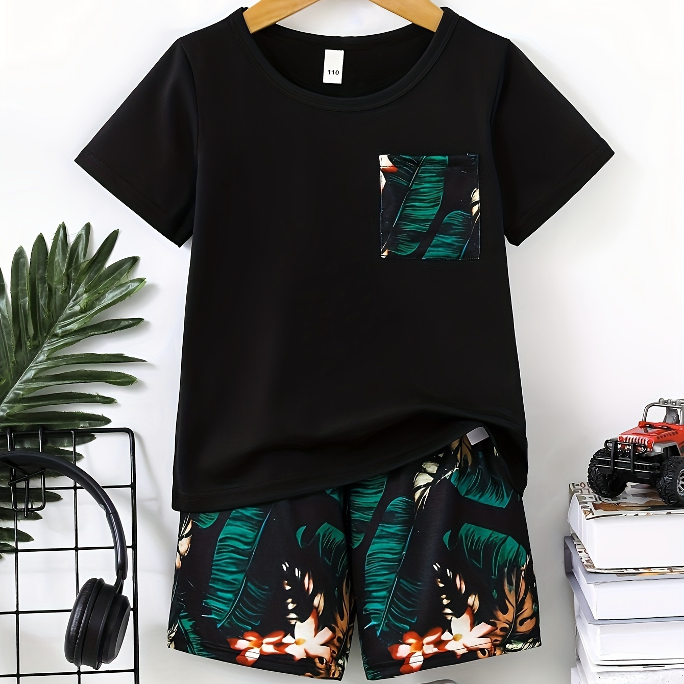 

Boys 2pcs Leaf Pattern Short-sleeve Tee & Comfy Shorts Set, Boys Clothes For Summer