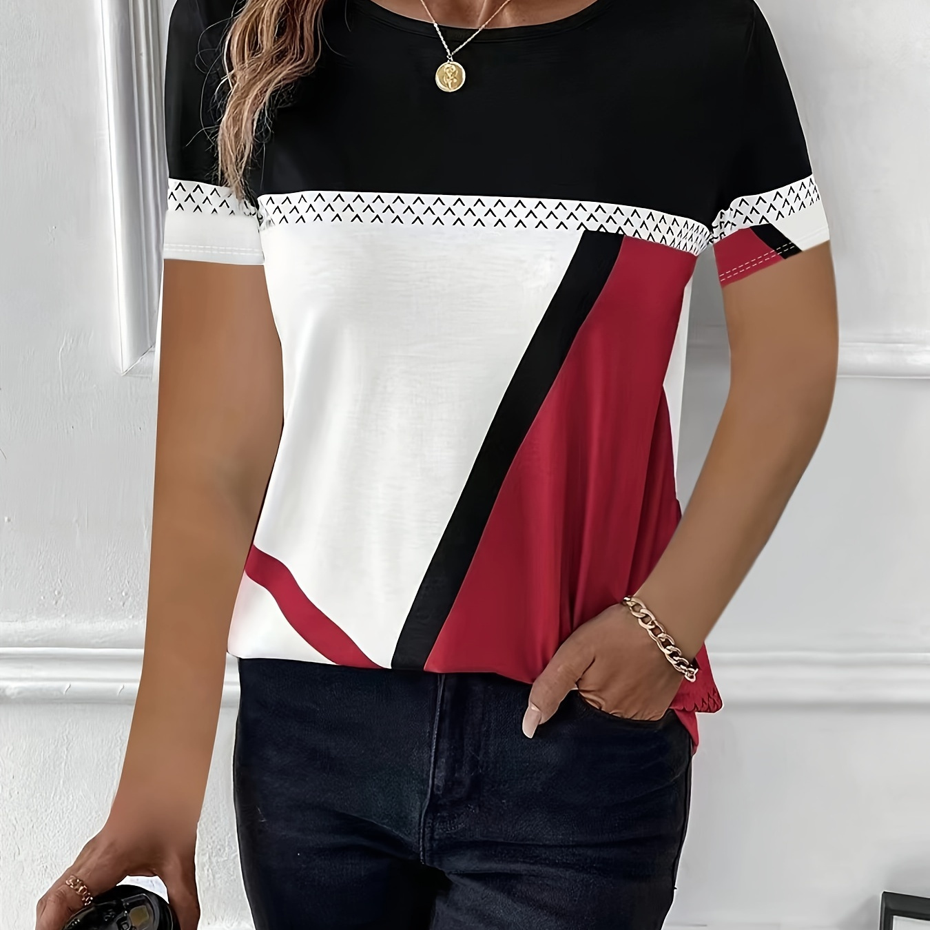 

Color Block Crew Neck T-shirt, Casual Short Sleeve T-shirt For Spring & Summer, Women's Clothing