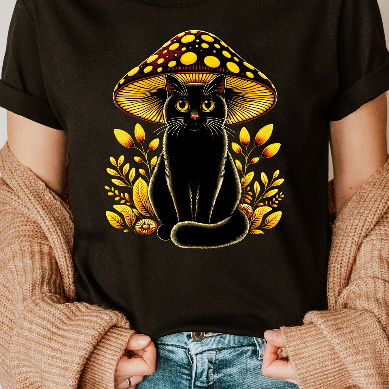 

Mushroom Cat Print Crew Neck T-shirt, Short Sleeve Casual Top For Summer & Spring, Women's Clothing