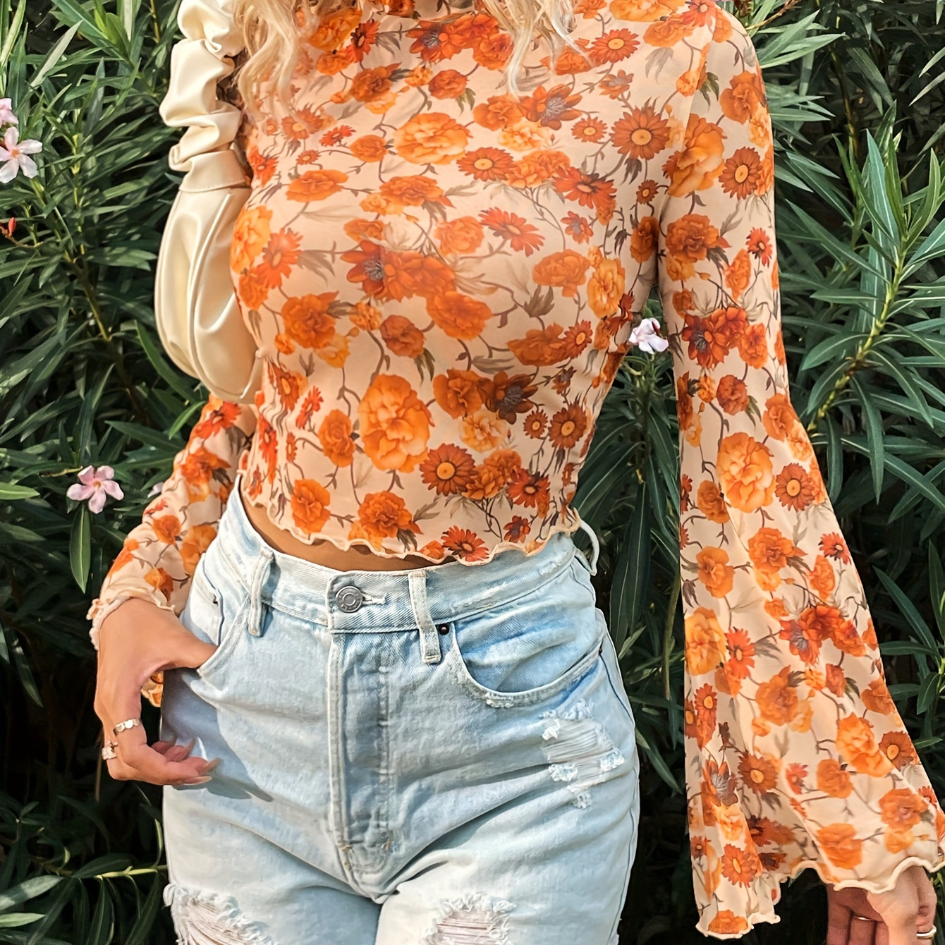 

Floral Print Crew Neck T-shirt, Casual Long Flare Sleeve T-shirt For Spring & Fall, Women's Clothing