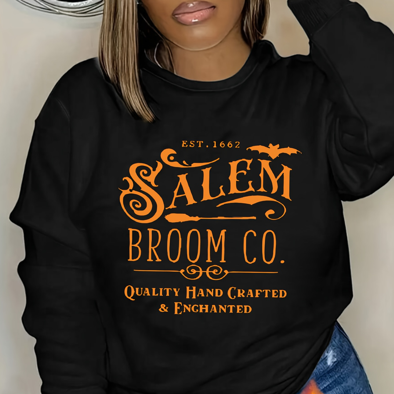 

Salem Broom Co. Print Crew Neck Sweatshirt - Casual Polyester 100% Knit Applique Detail Women's Fall/winter Fashion Top