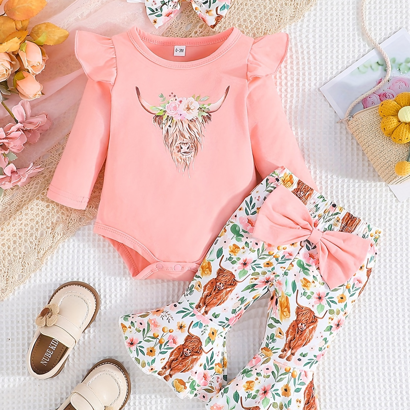

Casual Baby Girl Cute Cow Head Print Outfits - Long Sleeve Top + Full Print Big Bow Flared Pants + Hairband 3pcs Set