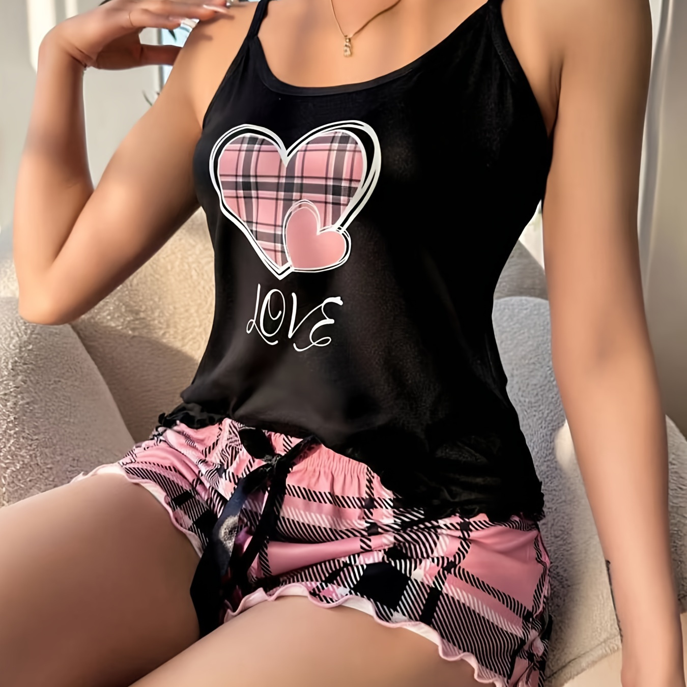 

Women's Plaid Heart Print Frill Trim Casual Pajama Set, Round Neck Backless Cami Top & Shorts, Comfortable Relaxed Fit, Summer Nightwear