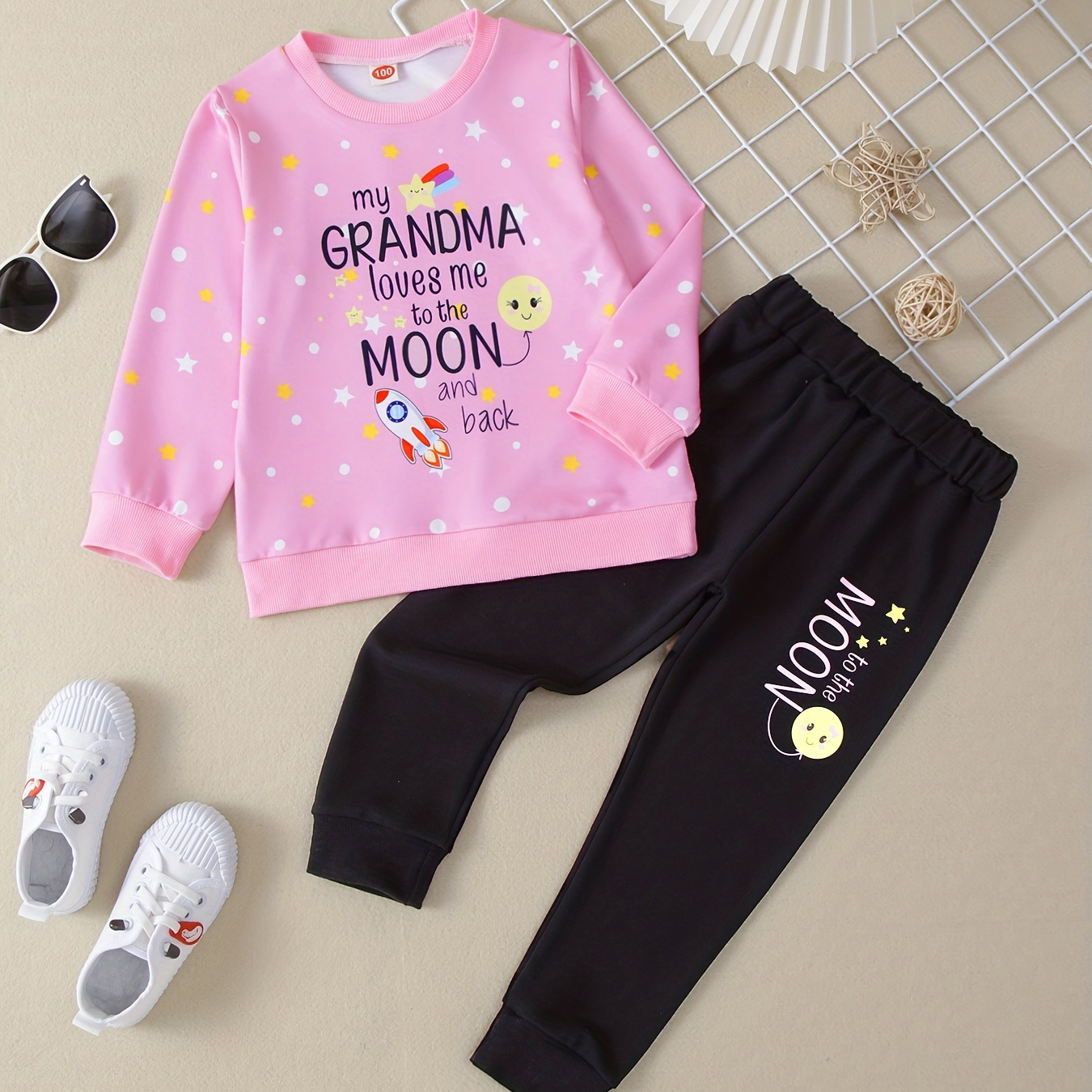 2pcs Girl's TO THE MOON Print Outfit, Sweatshirt & Sweatpants Set, Casual Long Sleeve Top, Toddler Kid's Clothes For Spring Fall Winter