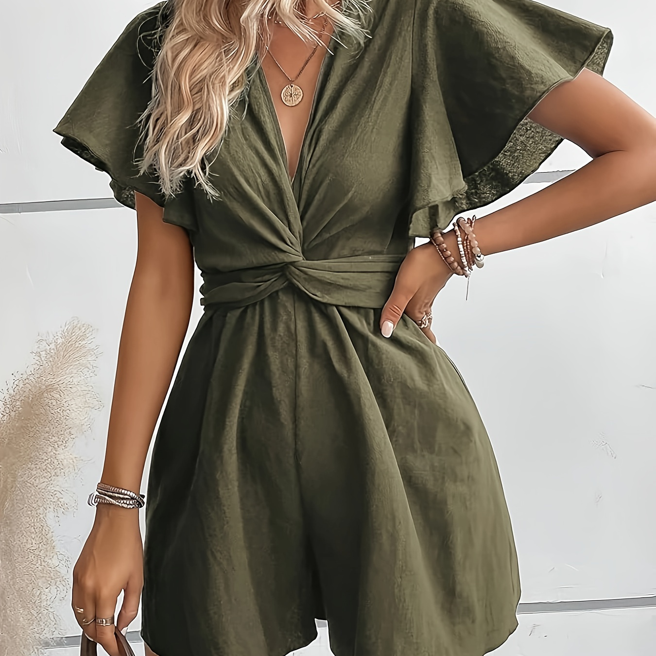 

Solid Color Twist Front Romper Jumpsuit, Casual Short Sleeve Back Keyhole Knot Romper Jumpsuit For Spring & Summer, Women's Clothing