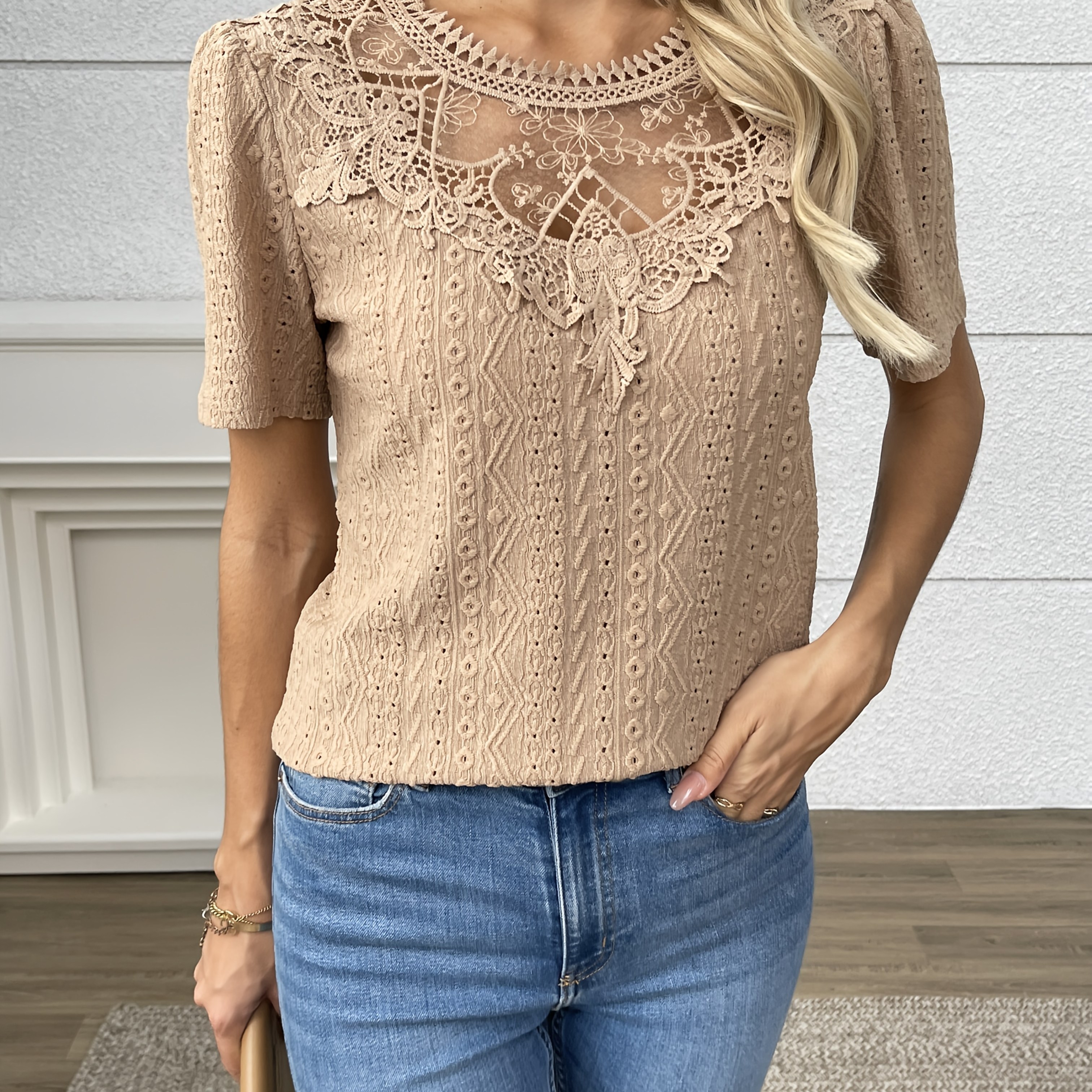 

Lace Stitching Eyelet Pullover Shirt, Elegant Summer Short-sleeved Shirt, Women's Wear