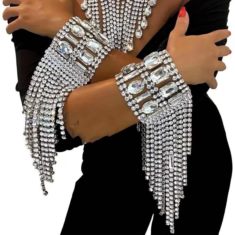 

Gorgeous Rhinestone Long Fringed Hand Bracelet Wristband Wedding Jewelry For Women
