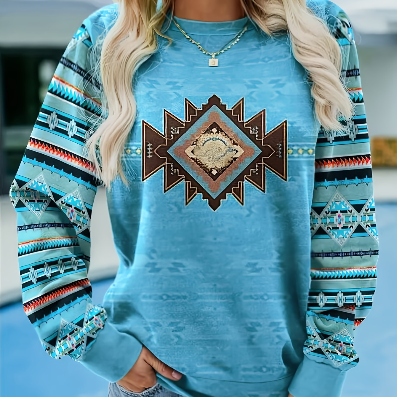 

Sweatshirt -Chic pour Femme à Manches Longues - Imprimé Turquoise et 'Inspiration Vintage, Col Rond, Coupe Décontractée, Lavable en Machine, Mélange de Polyester - pour /Hiver