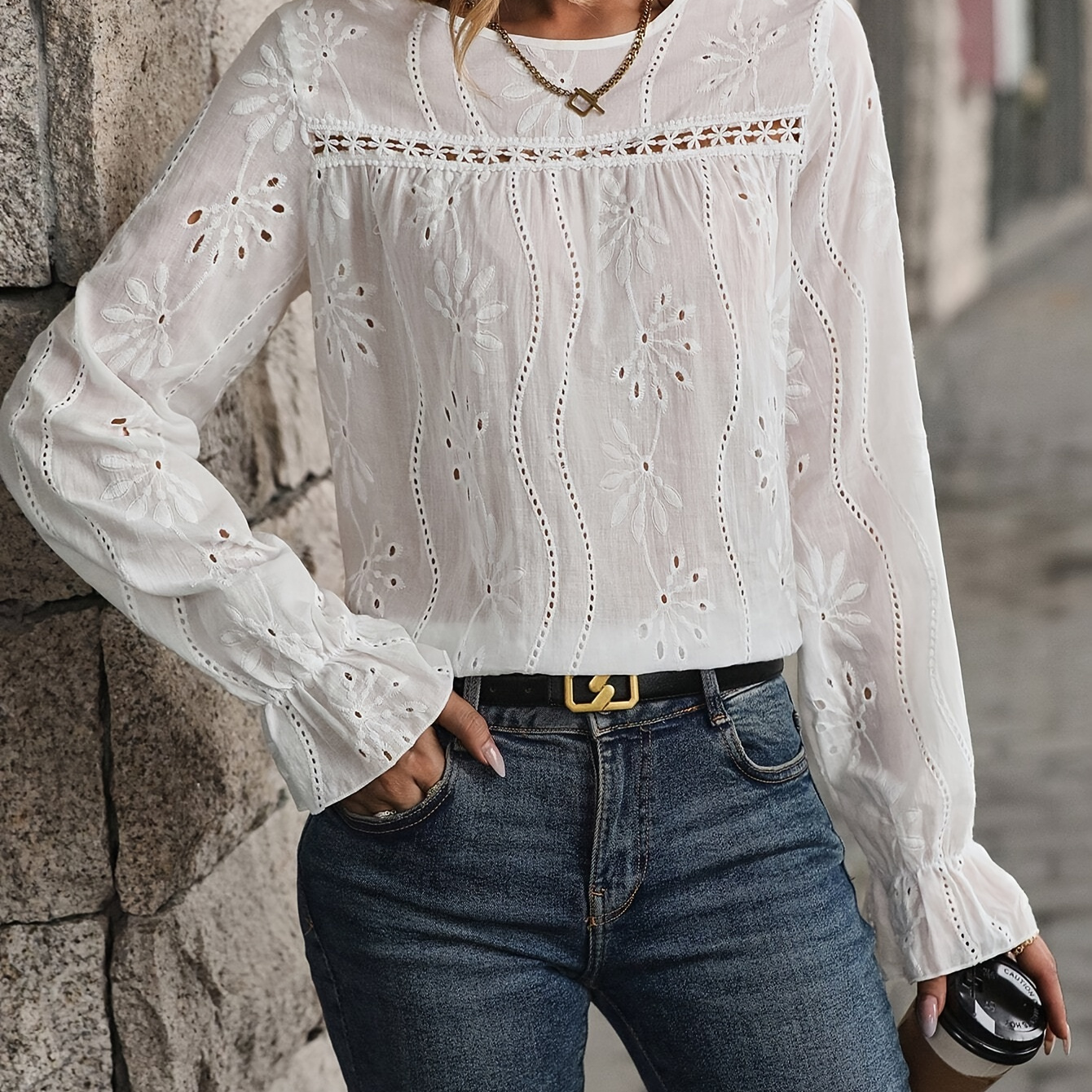 

Blouse brodée à col rond avec œillets, blouse décontractée à manches longues unie pour le printemps et l'automne, vêtements pour femmes