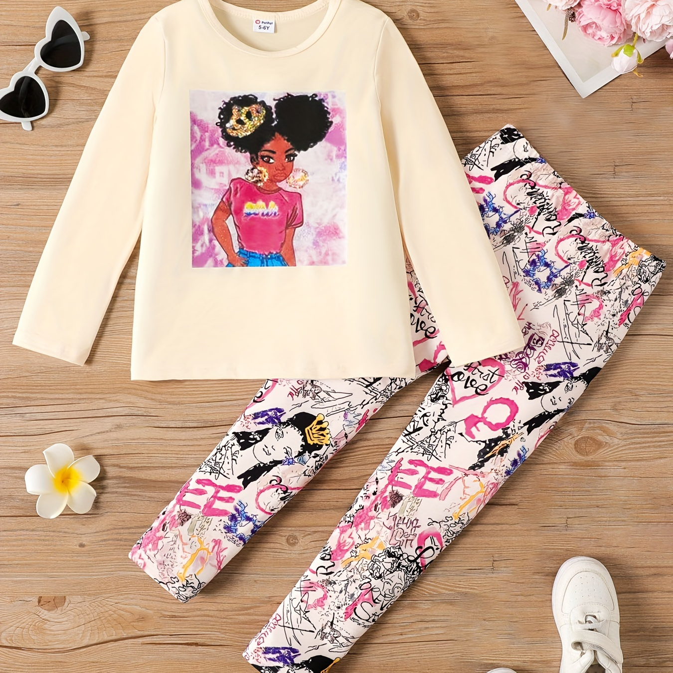 

Patpat 2pcs Kid Girl Fashionable Character Avant-garde Print Round Neck Long-sleeve T-shirt Top And Leggings Set For Spring & Autumn/fall