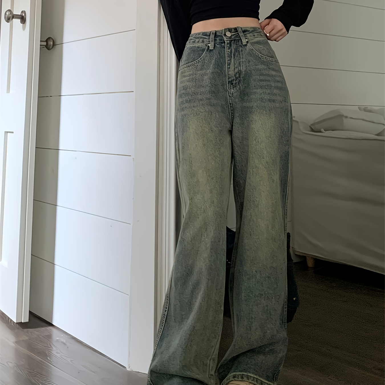 

Jean à taille haute pour femme, de style vintage, à jambes larges et longueur au sol, pantalon en denim droit rétro pour une tenue décontractée et streetwear