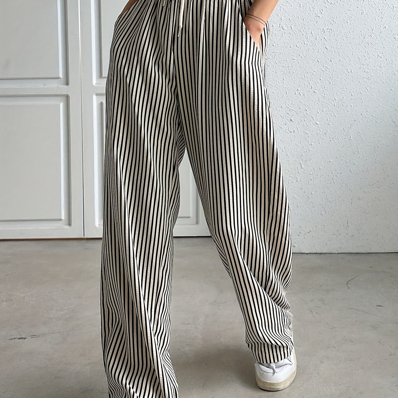 

Pantalon rayé à taille coulissée et poches obliques, pantalon décontracté à jambes larges et taille haute pour le printemps et l'été, vêtements pour femmes