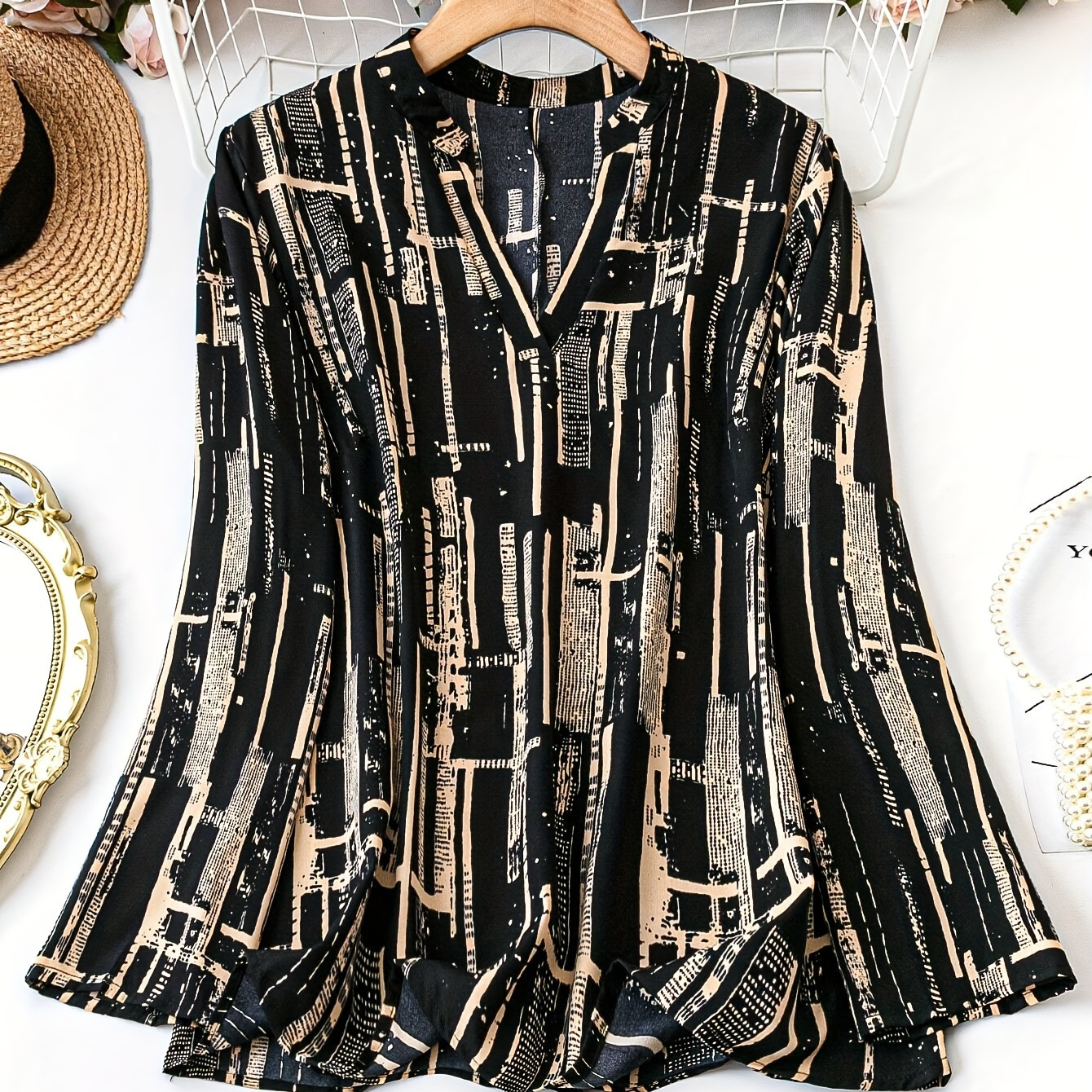 

Plus Size Geo Print Blouse, Elegant Notched Neck Long Sleeve Blouse For Spring & Fall, Women's Plus Size Clothing