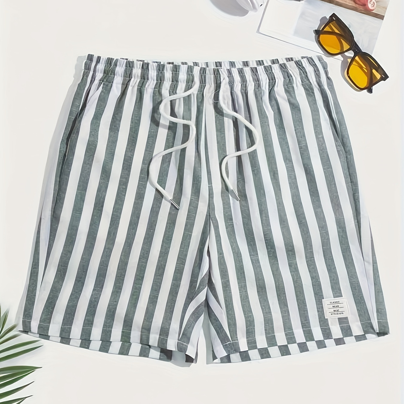 

Striped Fashionable Men's Summer Drawstring Casual Sports Loose Shorts, Suitable For Outdoor Sports, Comfortable And Versatile